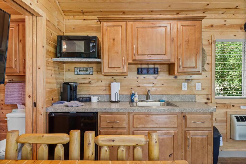 Adorable Little Cabin #21 Кернвилл Экстерьер фото