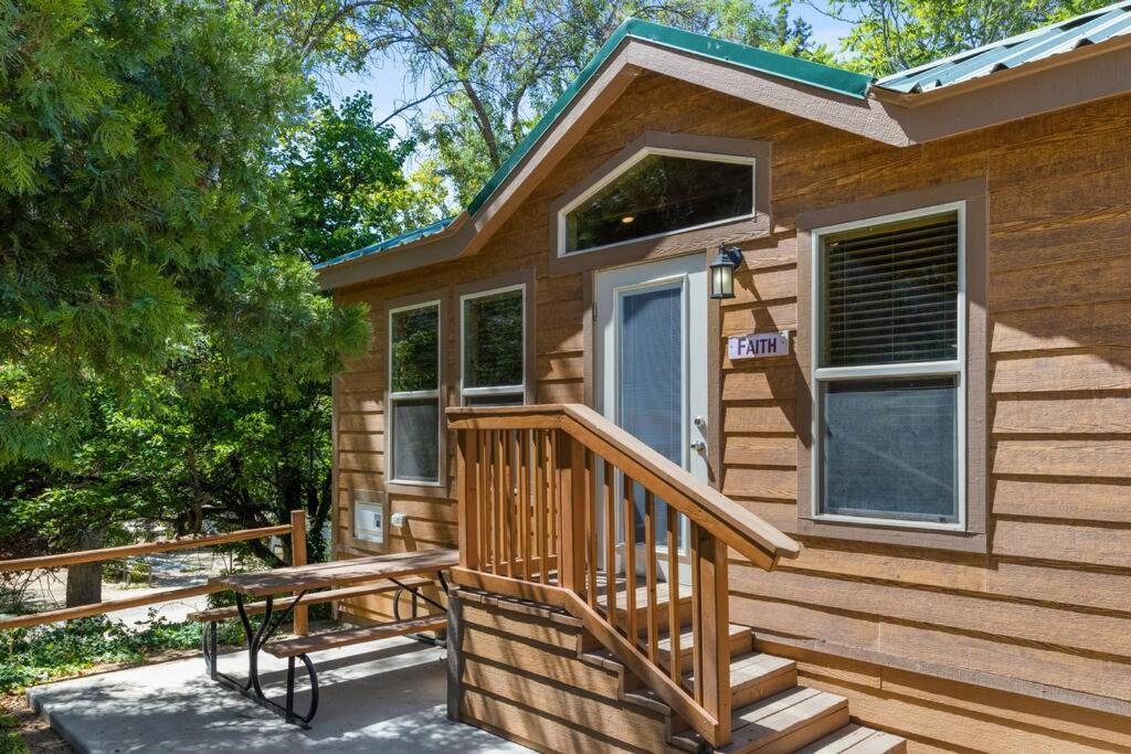 Adorable Little Cabin #21 Кернвилл Экстерьер фото